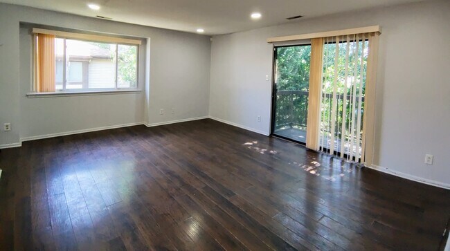 Building Photo - 1603 Britton Pl