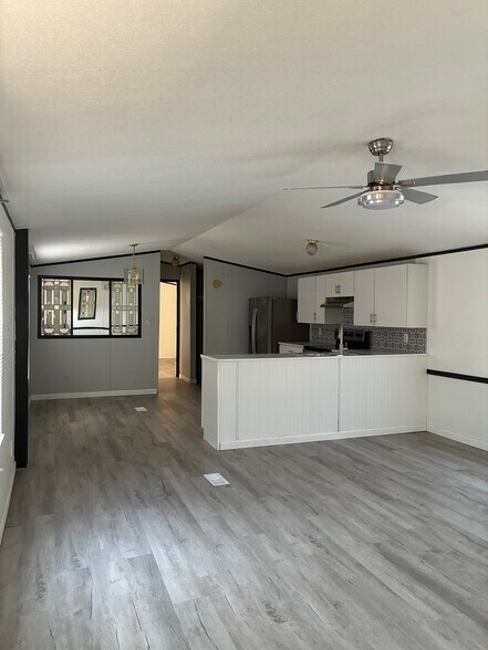 Building Photo - 212 Quail Ridge Dr