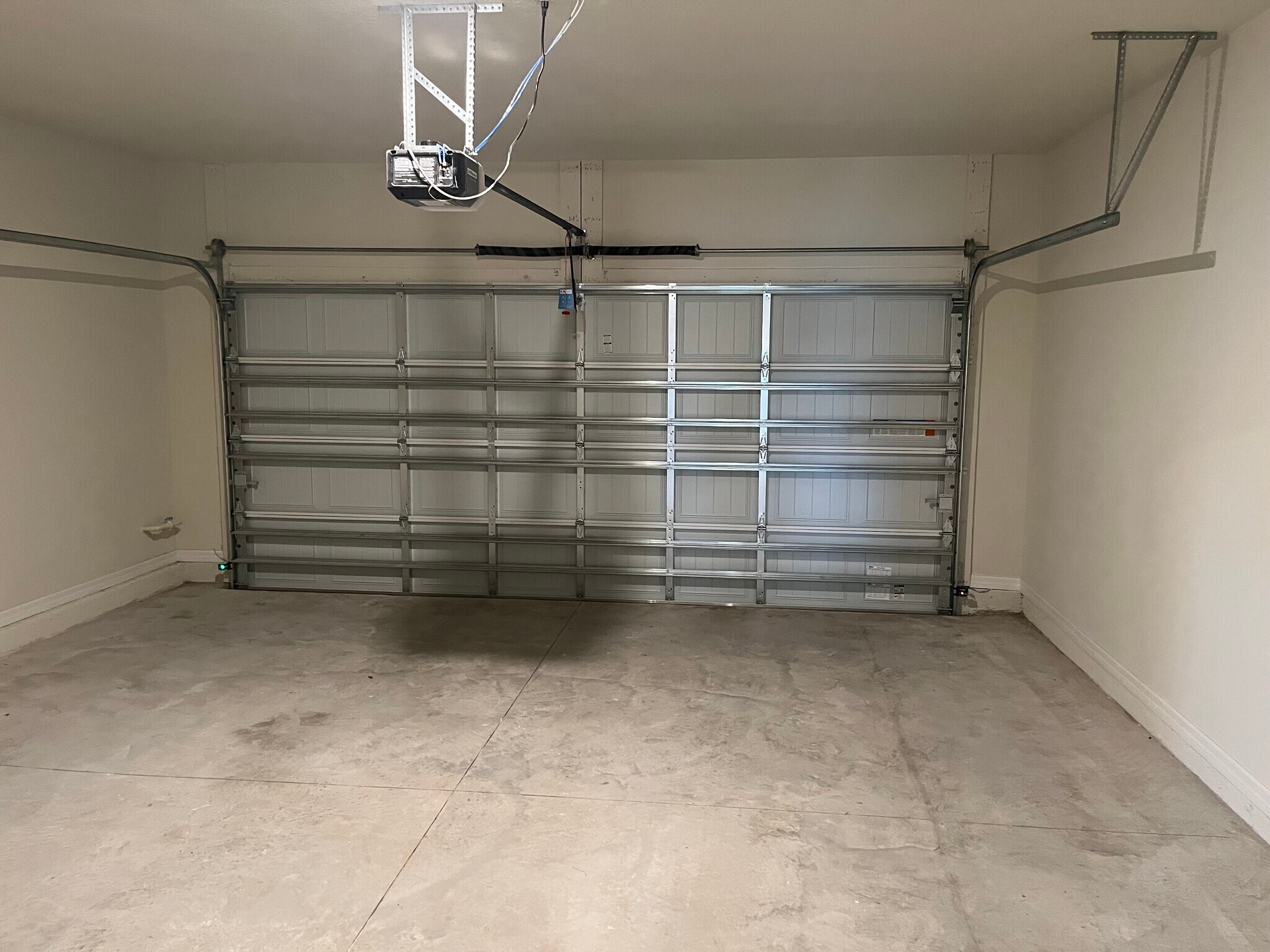 Building Photo - 3175 Emerald Acres Ln