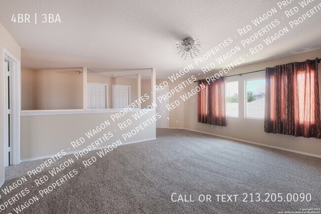 Building Photo - 9214 Pacific Maple