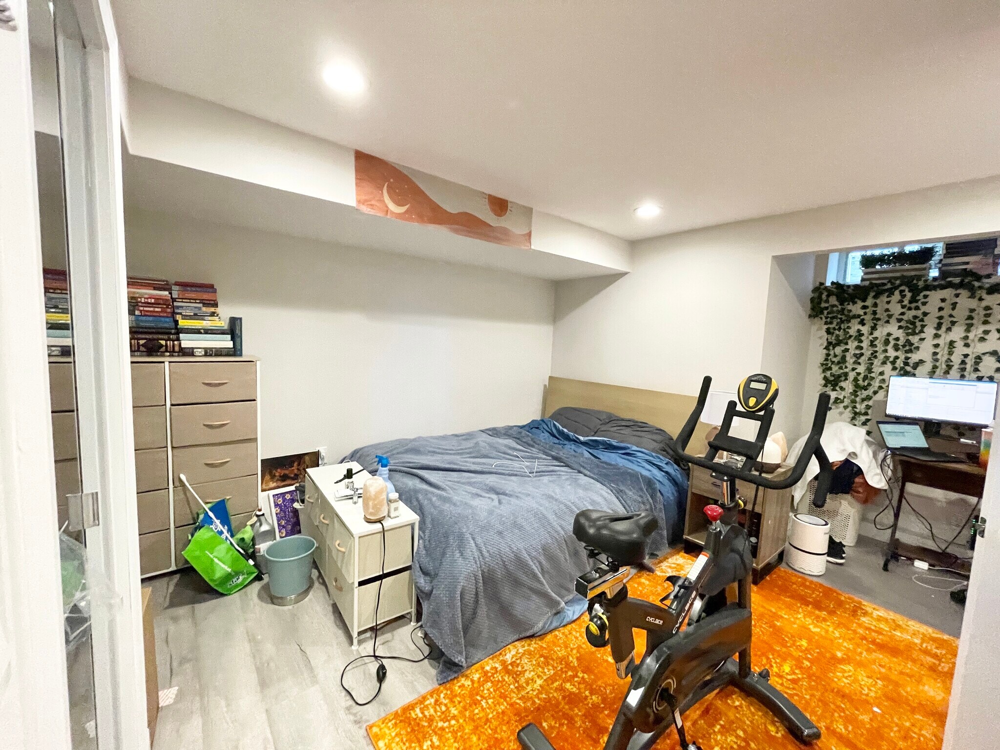 Building Photo - 33 Sumner St