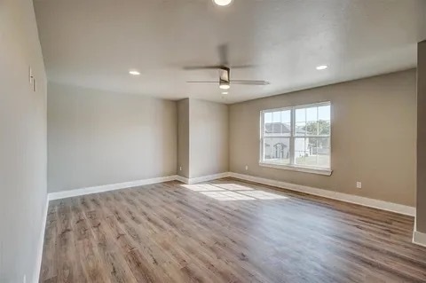 Building Photo - 516 Nabi Dr