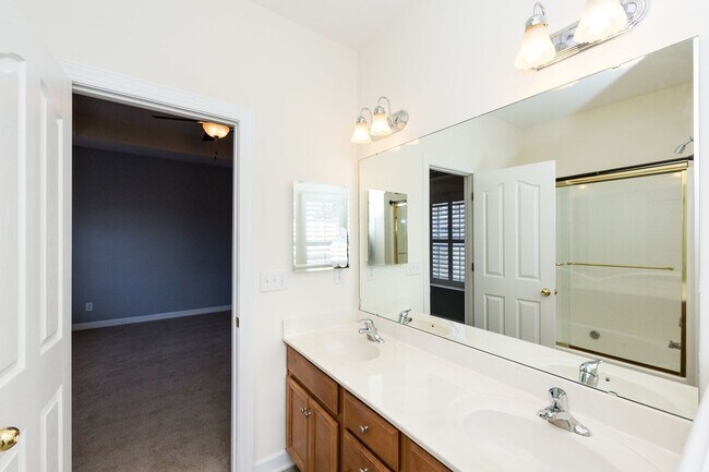 Building Photo - Great Ballantyne Location; Great Schools; 2BR/2BA Condo