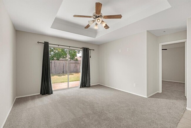 Building Photo - 2619 Chisolm Creek Ct