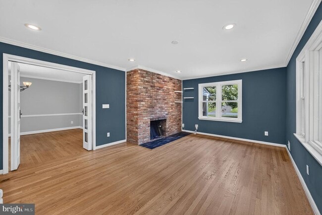 Building Photo - 6443 Walters Woods Dr