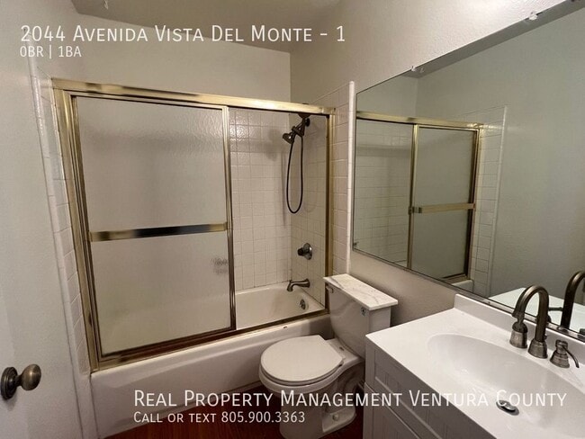 Building Photo - 2044 N Avenida Vista Del Monte