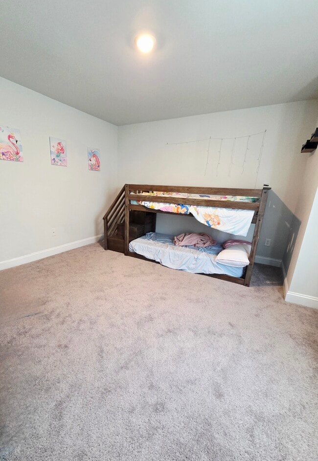 Building Photo - 2066 Ainsley Dr