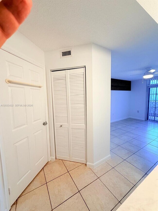 Building Photo - 1280 S Alhambra Cir