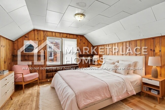 Building Photo - 18675 Forrer St