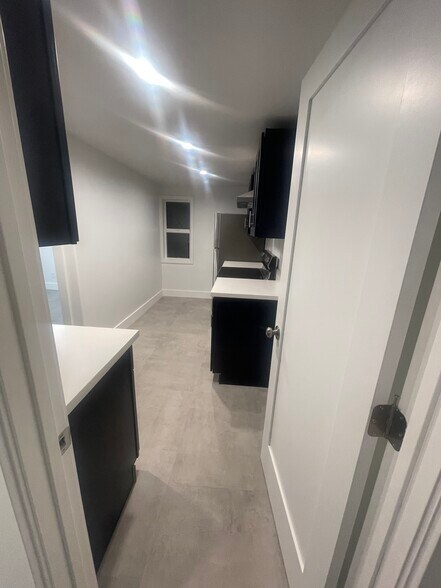 Building Photo - 4449 Palisade Dr