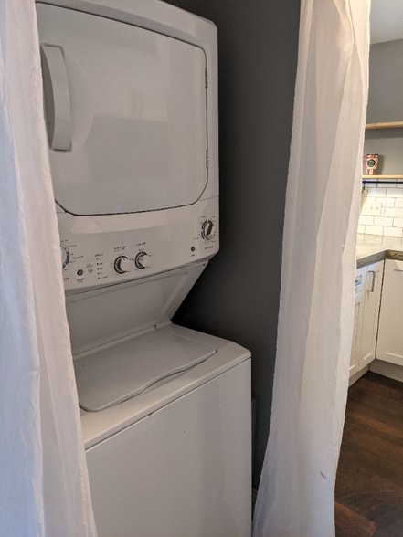 Building Photo - 2931 Glenwood Ave SE