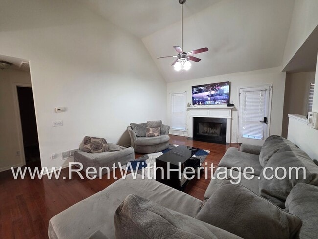 Building Photo - Gorgeous 5 Bd/ 3 Bath Including Full Finished Basement/ Spacious Yard with RV Parking/ Small Subd...