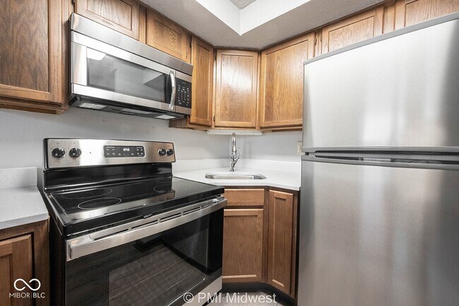 Building Photo - 3707 N Meridian St
