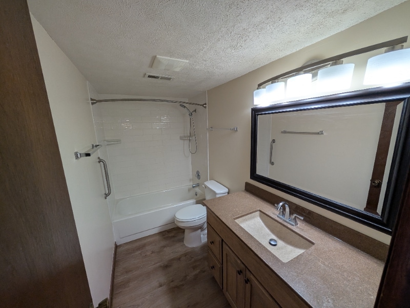 Building Photo - 4207 S 52nd St