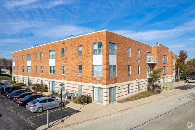 Building Photo - Kirchoff Meadows