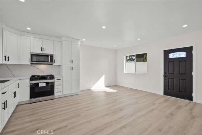 Building Photo - 16828 Los Alimos St