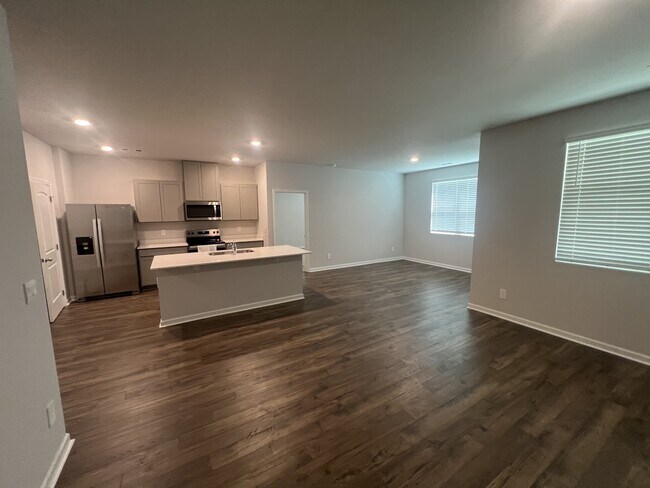 Building Photo - 110 Hartmann Crossing Dr