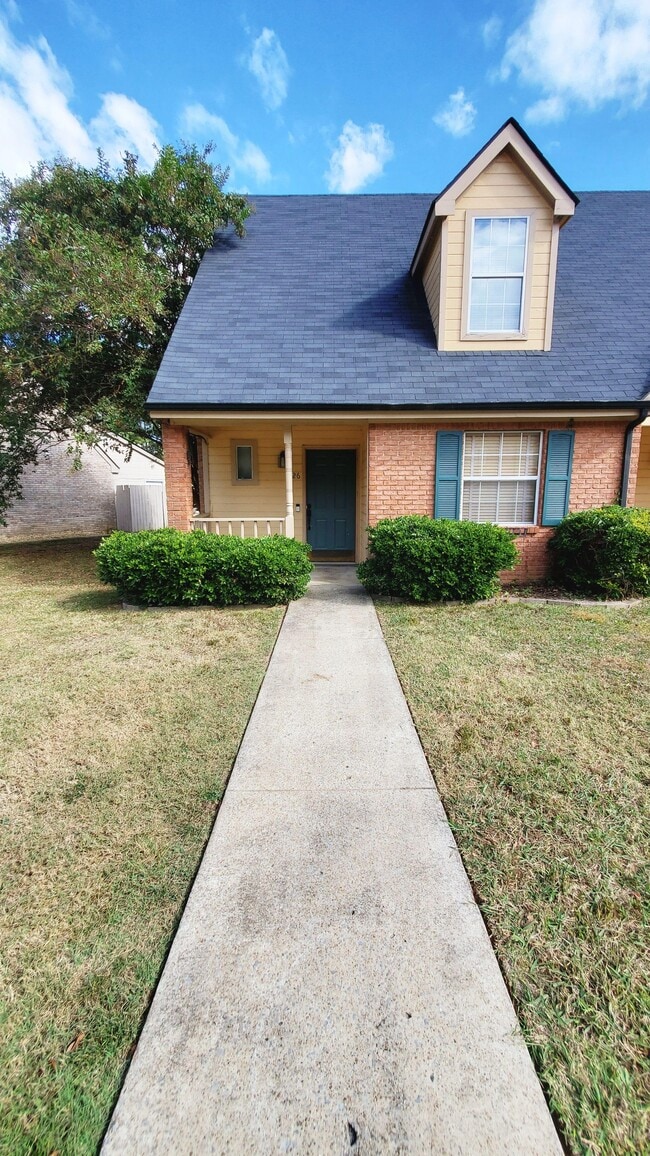 Building Photo - 1126 Lenny Ln