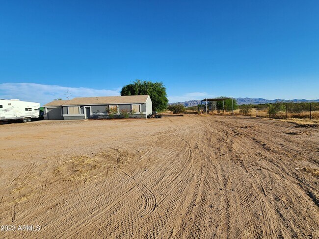 Building Photo - 28624 211th Ave