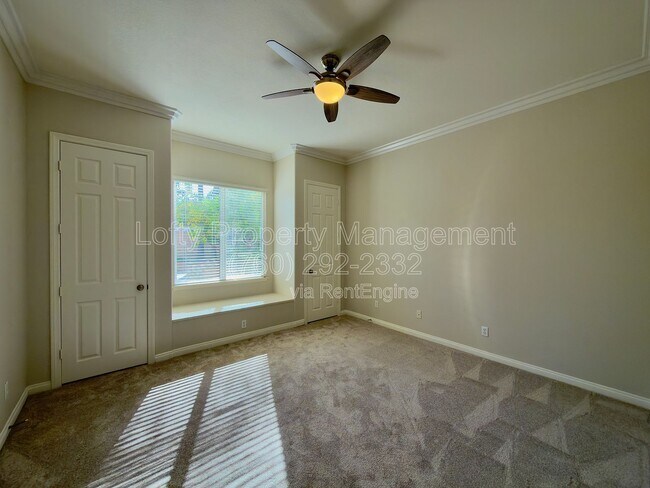 Building Photo - 13073 Dressage Ln