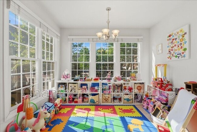 Building Photo - 8407 Chaucer House Ct