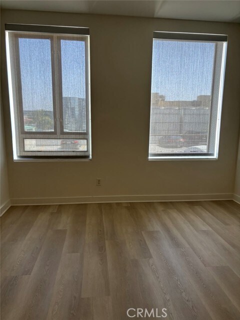 Building Photo - 3810 Wilshire Blvd