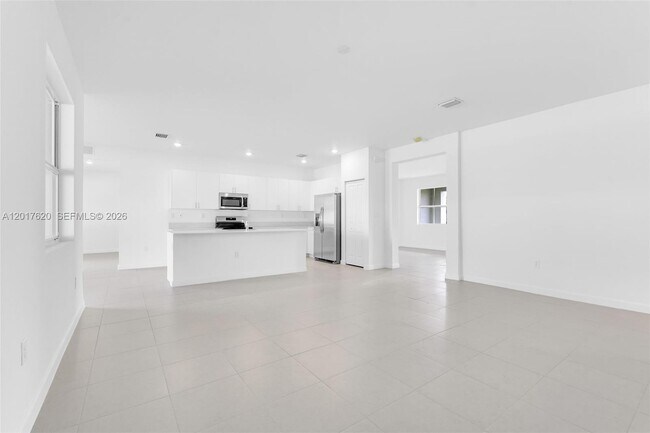 Building Photo - 27232 SW 159th Path