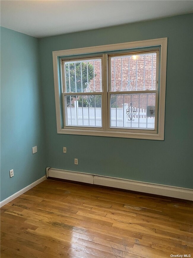 Building Photo - 163-26 Claude Ave