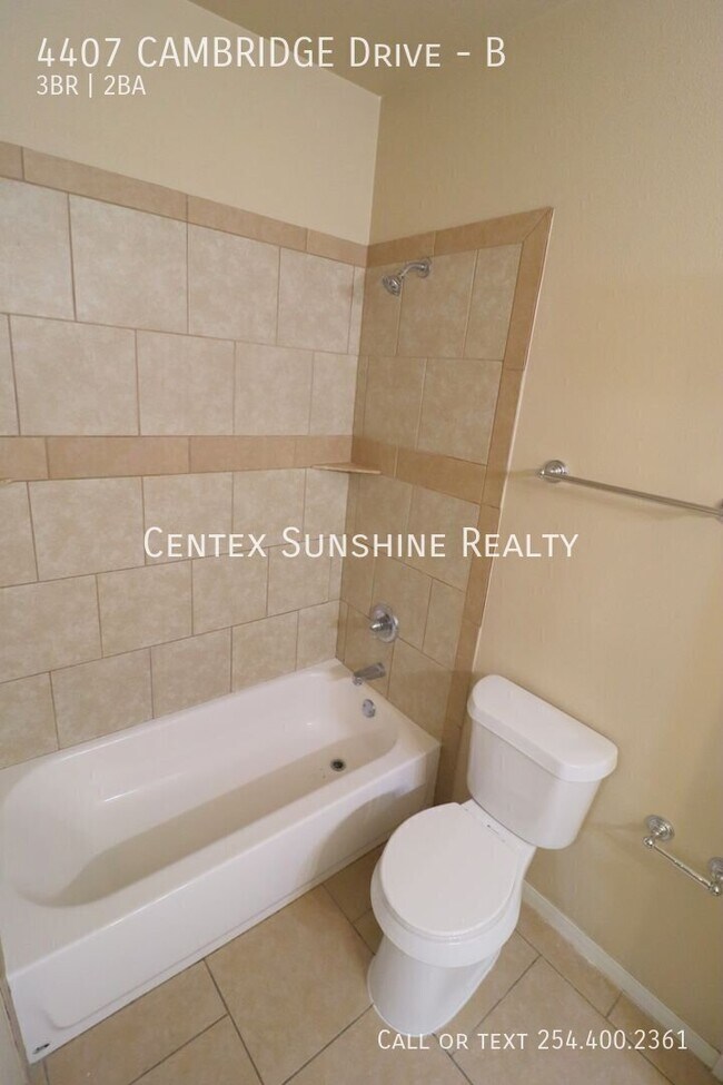 Building Photo - 4407 Cambridge Dr