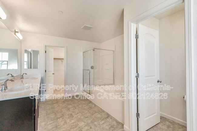 Building Photo - 10924 Arrington Dr