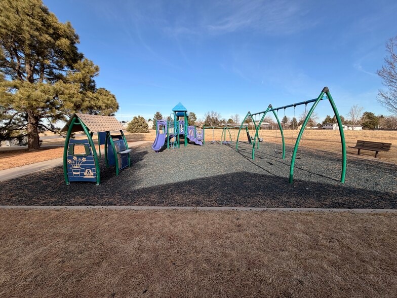 Building Photo - 2882 Ridge Dr