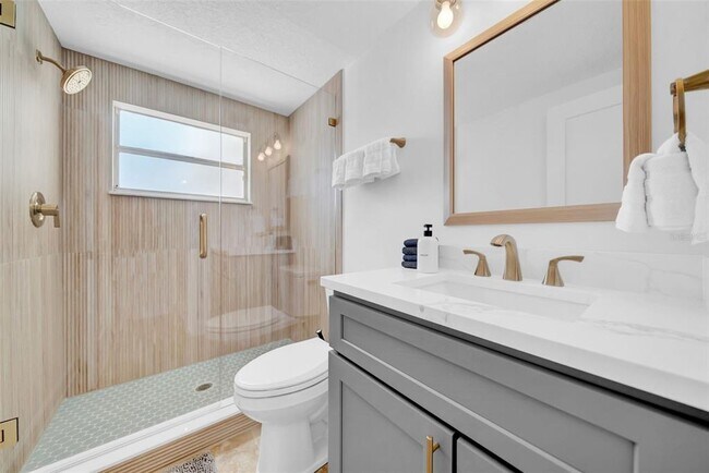 Building Photo - 4924 Shetland Ave