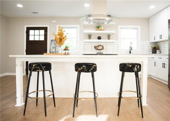 Building Photo - 3561 Misty Valley Rd