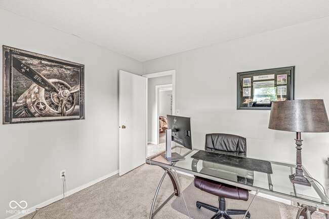 Building Photo - 6542 Kingman Dr