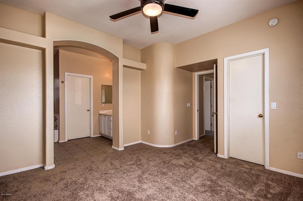 Building Photo - 2027 E University Dr