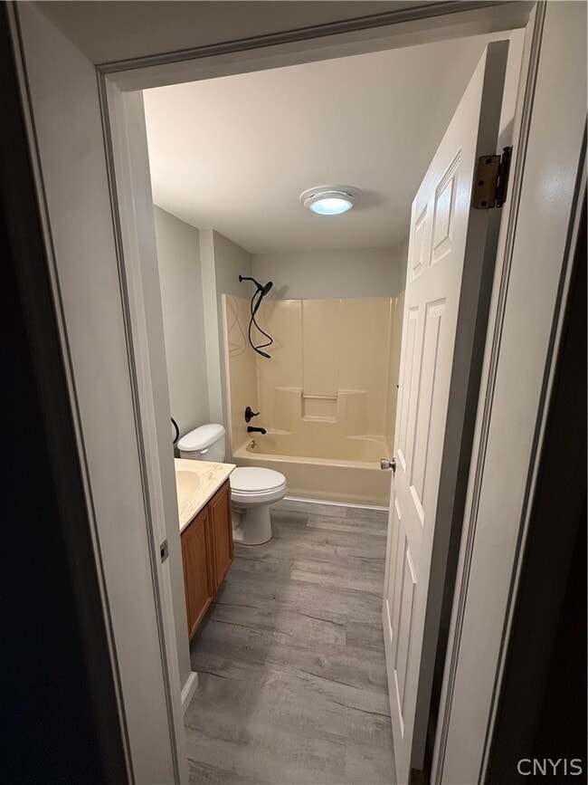 Building Photo - 22 Magnolia Rd