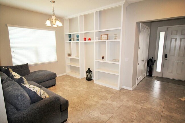 Building Photo - 1813 Hawksbill Ln