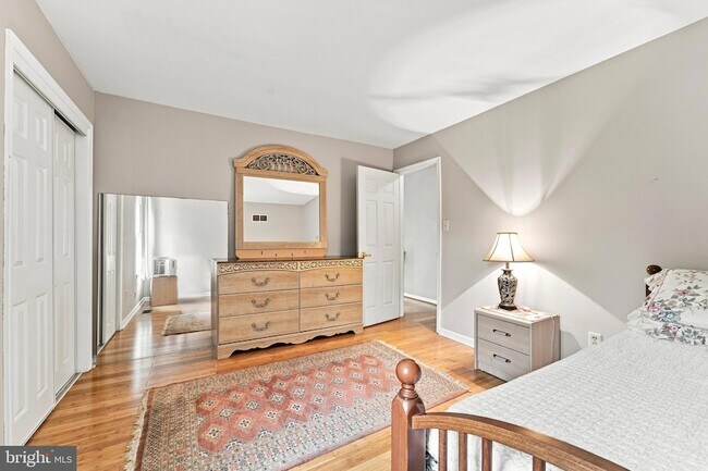 Building Photo - 315 Pheasant Hill Dr