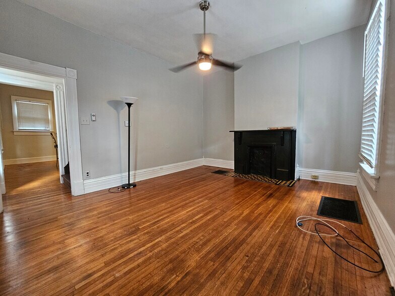 Non-functional original marble fireplace - 943 Highland St