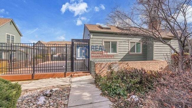 Building Photo - 17478 E Rice Cir