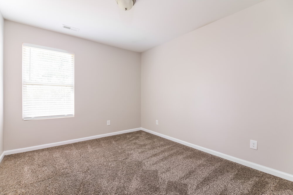 Building Photo - 3640 Tule Spring St