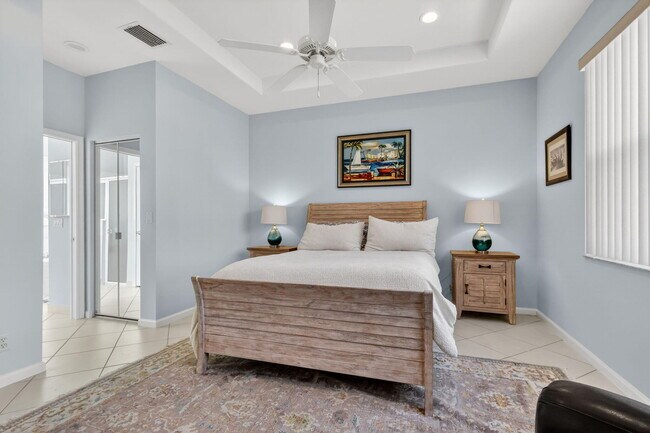 Building Photo - 7116 Cataluna Cir