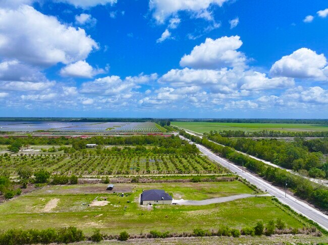 Building Photo - 20365 Marie Ct