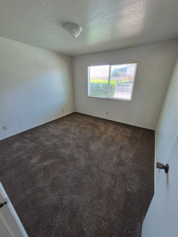 Building Photo - 2510 Hartnell Ave