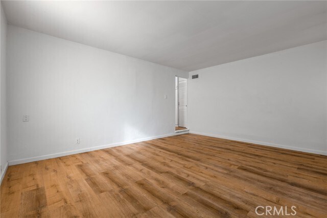 Building Photo - 10326 Vassar Ave