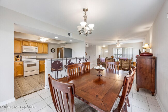 Building Photo - 416 Dove Ln