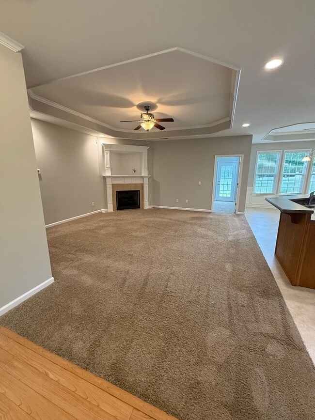 Building Photo - 2 Bedroom Townhome for Rent in Stonewall F...