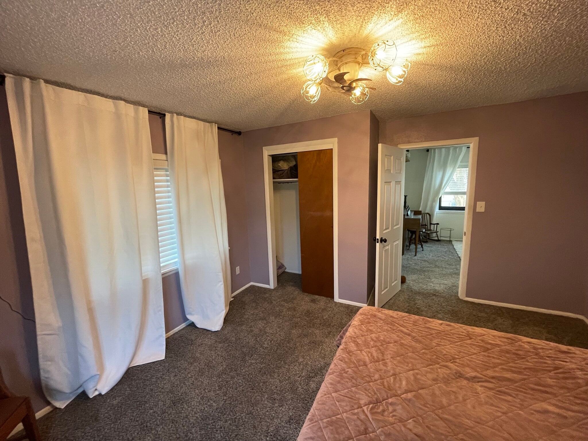 Building Photo - 2529 Bott Ave