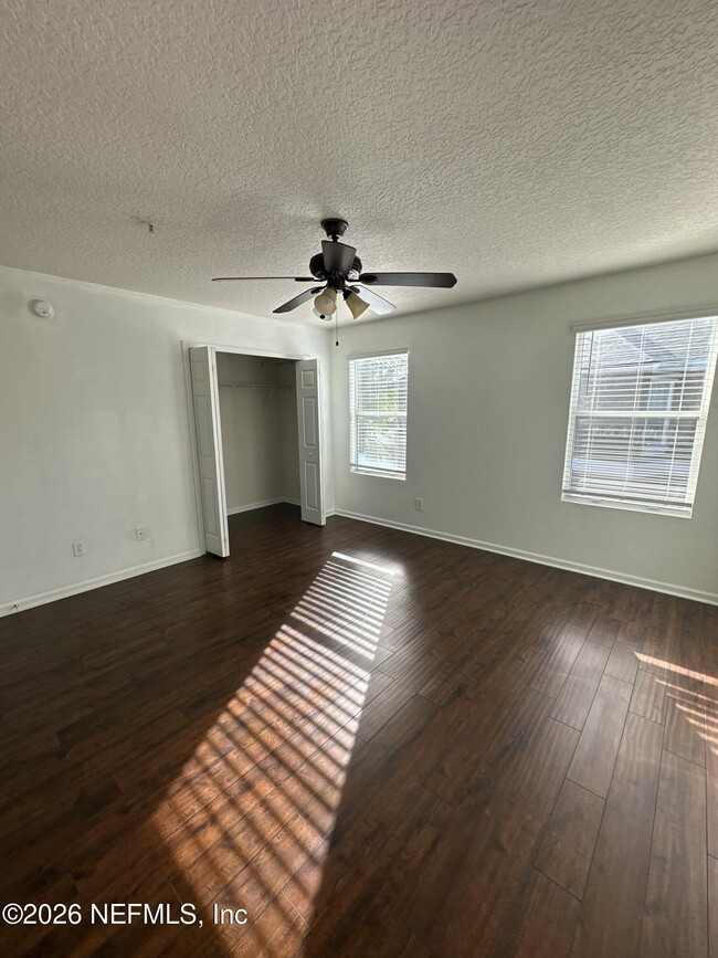 Building Photo - 271 Leese Dr