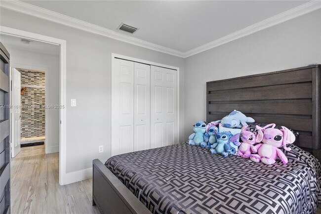 Building Photo - 8218 SW 163rd Pl